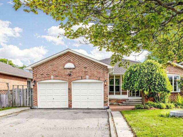 9 COATES CRESCENT Richmond Hill Ontario, L4E 2M3 - 5 Bedrooms Home For Sale
