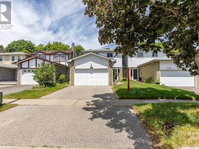 1217 GLOUCESTER SQUARE Pickering Ontario, L1V 3P7 - 5 Bedrooms Home For Sale