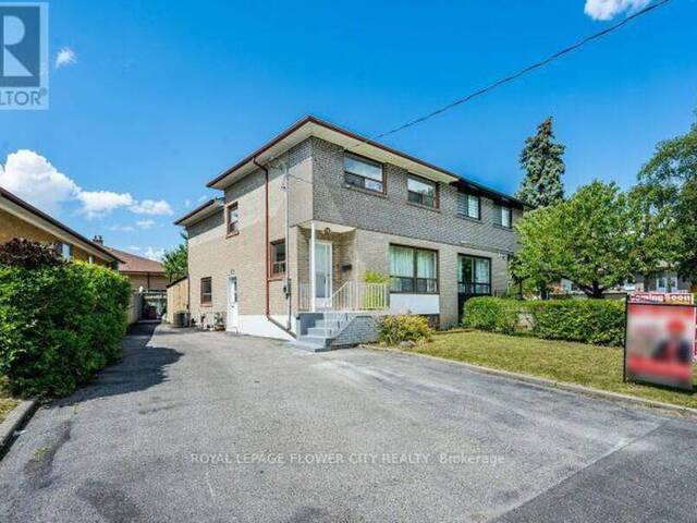 3 CLAYHALL CRESCENT Toronto Ontario, M3J 1W5 - 5 Bedrooms Home For Sale