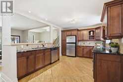 7 DAWSON STREET | Whitby Ontario | Slide Image Fifteen