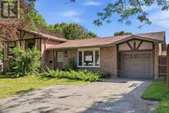 7 DAWSON STREET | Whitby Ontario | Slide Image Two