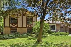 7 DAWSON STREET | Whitby Ontario | Slide Image Three