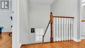 7181 TABBYMAN WALK | Mississauga Ontario | Slide Image Nineteen