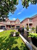 91 MONACO COURT | Brampton Ontario | Slide Image One