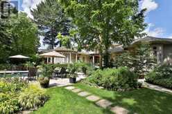 23 COUNTRY LANE | Toronto Ontario | Slide Image Thirty-seven