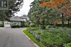 23 COUNTRY LANE | Toronto Ontario | Slide Image Four