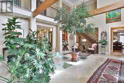 23 COUNTRY LANE | Toronto Ontario | Slide Image Eight