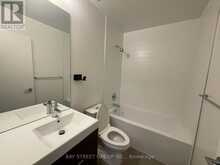 212 - 66 FOREST MANOR ROAD | Toronto Ontario | Slide Image Thirteen