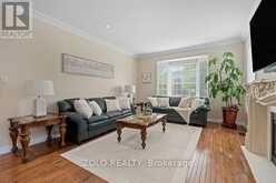 42 VINIFERA DRIVE | Grimsby Ontario | Slide Image Fourteen