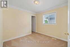 42 VINIFERA DRIVE | Grimsby Ontario | Slide Image Thirty-two
