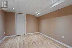 42 VINIFERA DRIVE | Grimsby Ontario | Slide Image Thirty-seven