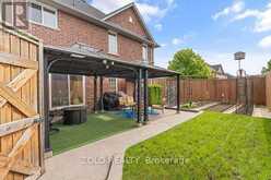 42 VINIFERA DRIVE | Grimsby Ontario | Slide Image Four