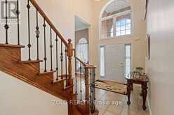 42 VINIFERA DRIVE | Grimsby Ontario | Slide Image Six
