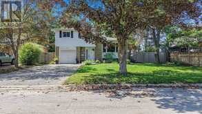 35 JILLS COURT | Barrie Ontario | Slide Image Forty-six