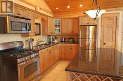 1016 TWIN PINE LANE | Addington Highlands Ontario | Slide Image Thirteen