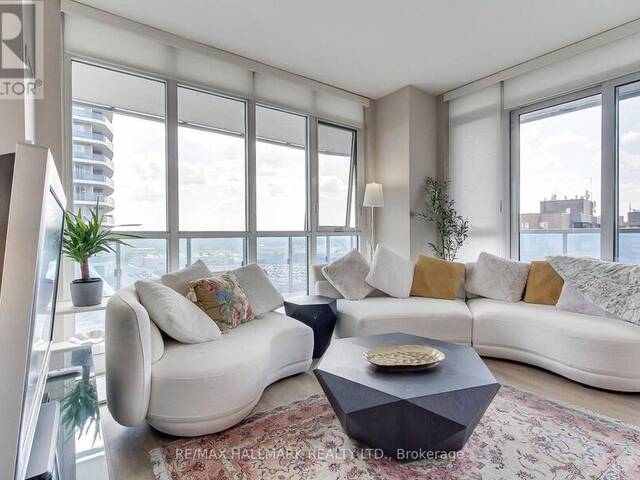 910 - 9471 YONGE STREET Richmond Hill Ontario, L4C 0Z5 - 2 Bedrooms Condo For Sale