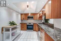 1402 - 7440 BATHURST STREET | Vaughan Ontario | Slide Image Ten