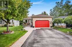 117 RIVERGLEN DRIVE | Georgina Ontario | Slide Image Four