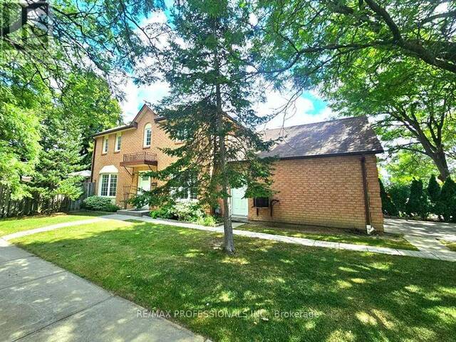 1 - 500 SILVERTHORNE CRESCENT Mississauga Ontario, L5R 1W3 - 3 Bedrooms Home For Sale