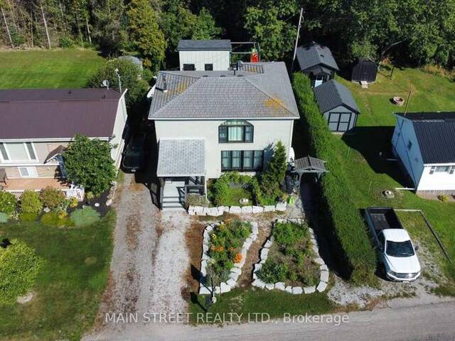 1275 LAKESHORE ROAD Selkirk Ontario, N0A 1P0 - 2 Bedrooms Waterfront Home For sale
