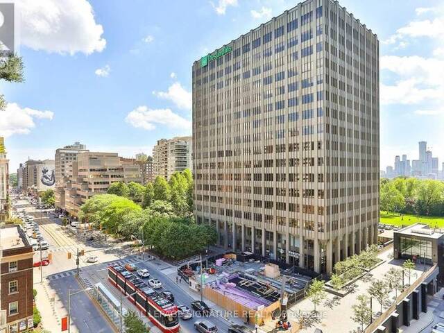 802 - 111 ST CLAIR AVENUE W Toronto Ontario, M4V 1N5 - 2 Bedrooms Condo For Sale