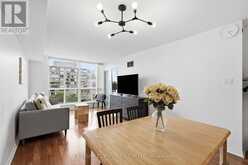 611 - 309 MAJOR MACKENZIE AVENUE | Richmond Hill Ontario | Slide Image Nine