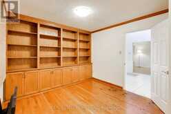 23 HUTCHCROFT AVENUE | Toronto Ontario | Slide Image Twelve