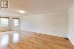 23 HUTCHCROFT AVENUE | Toronto Ontario | Slide Image Thirteen