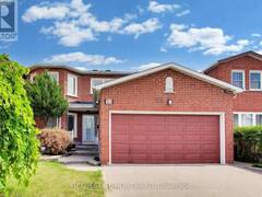 23 HUTCHCROFT AVENUE Toronto Ontario, M1V 3S3