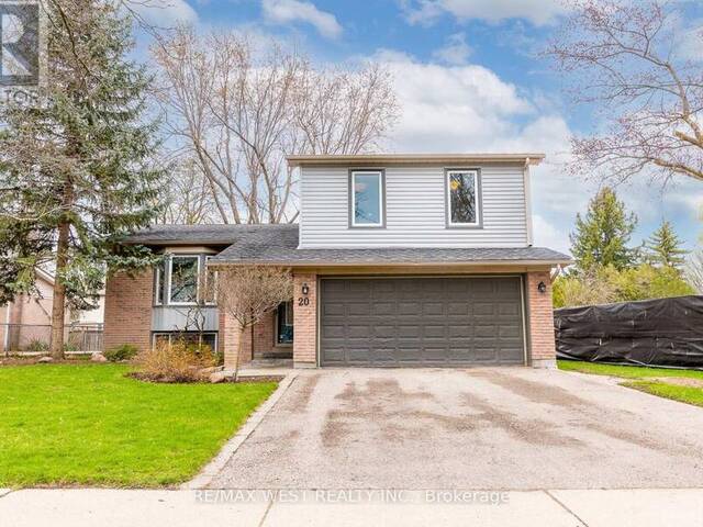 20 SANDERSON CRESCENT Richmond Hill Ontario, L4C 5L4 - 3 Bedrooms Home For Sale