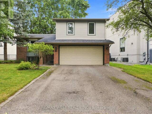 20 SANDERSON CRESCENT Richmond Hill Ontario, L4C 5L4 - 3 Bedrooms Home For Sale