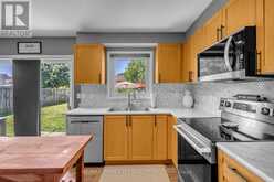 30 STOWE TERRACE | Brantford Ontario | Slide Image Twelve