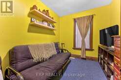 153 FOUNTAIN STREET N | Cambridge Ontario | Slide Image Fifteen