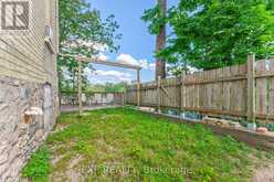 153 FOUNTAIN STREET N | Cambridge Ontario | Slide Image Nineteen