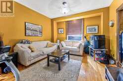 153 FOUNTAIN STREET N | Cambridge Ontario | Slide Image Six