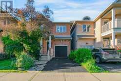 33 PANORAMA WAY | Hamilton Ontario | Slide Image Two