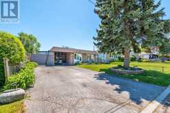 971 OKLAHOMA DRIVE | Pickering Ontario | Slide Image Three