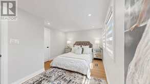 52 LUND STREET | Richmond Hill Ontario | Slide Image Sixteen