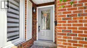 52 LUND STREET | Richmond Hill Ontario | Slide Image Four