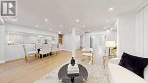 52 LUND STREET | Richmond Hill Ontario | Slide Image Nine