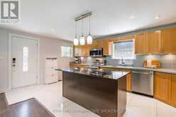 136 ORIOLE DRIVE | East Gwillimbury Ontario | Slide Image Seven