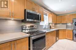 136 ORIOLE DRIVE | East Gwillimbury Ontario | Slide Image Eight