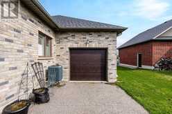 25 MENNILL DRIVE | Springwater Ontario | Slide Image Forty-four