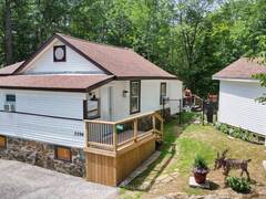 5594 UPPER BIG CHUTE ROAD Coldwater Ontario, L0K 1E0