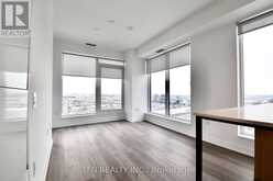 3803 - 395 SQUARE ONE DRIVE | Mississauga Ontario | Slide Image Seventeen