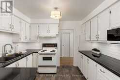 36 THICKET ROAD | Toronto Ontario | Slide Image Eighteen