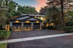 240 COLCHESTER DRIVE | Oakville Ontario | Slide Image Three