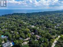 240 COLCHESTER DRIVE | Oakville Ontario | Slide Image Five