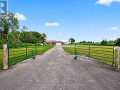 22429 KENNEDY ROAD East Gwillimbury Ontario, L0G 1R0