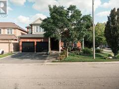 32 REDCASTLE STREET Brampton Ontario, L7A 1Y5